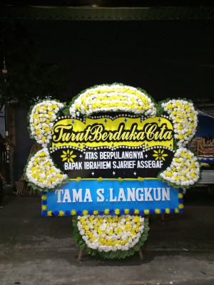 Papan Bunga Duka di Uram Jaya